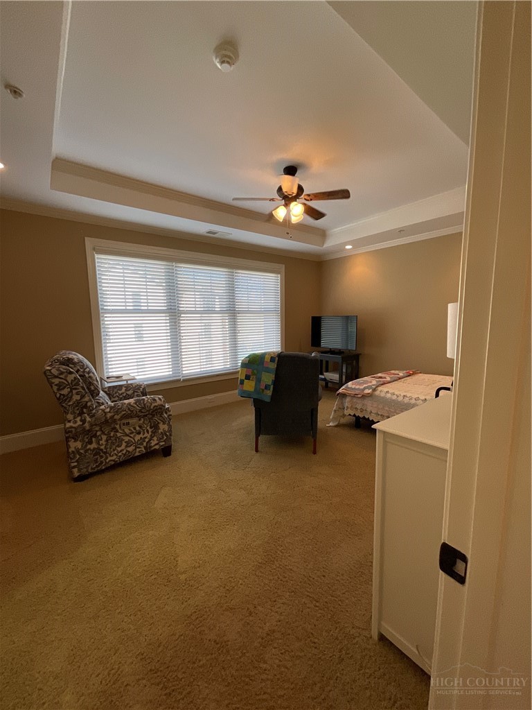 140 Gateway Drive, Unit 302 Boone, NC 28607 - Photo 21 of 30 a living room with furniture and a window