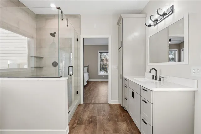 $600,000 | W11789 497th Avenue, Prescott, WI 54021