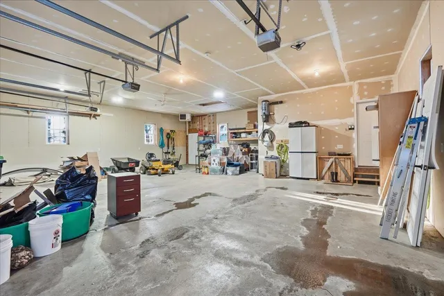 $600,000 | W11789 497th Avenue, Prescott, WI 54021