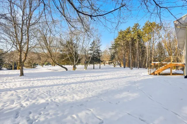 $600,000 | W11789 497th Avenue, Prescott, WI 54021