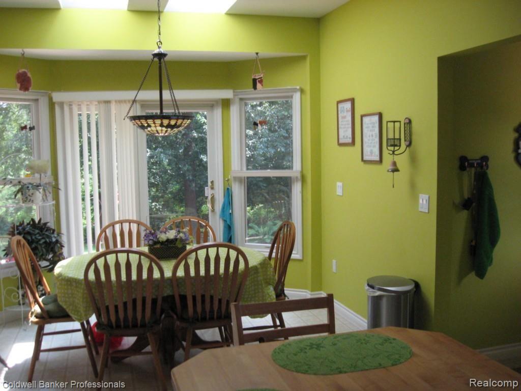 3917 Hosner Road Dryden, MI 48428 - Photo 17 of 43 Breakfast room, opens to back deck