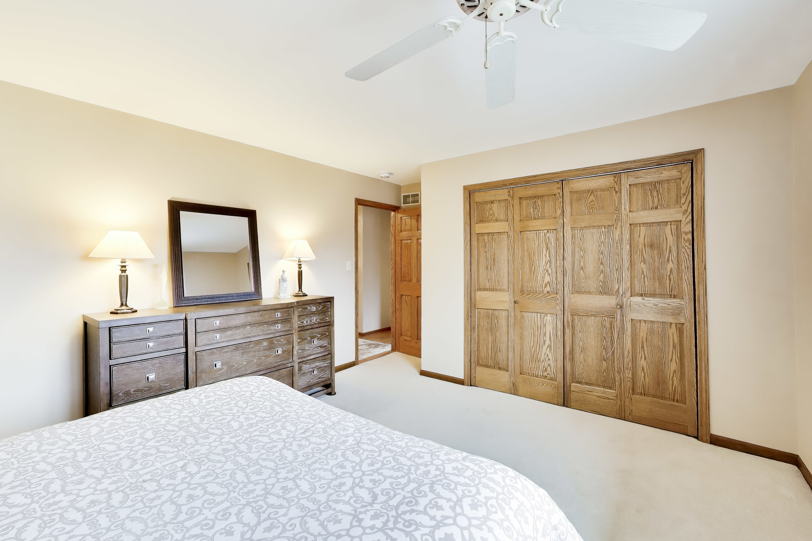 7717 Rohrer Drive Downers Grove, IL 60516 - Photo 22 of 31