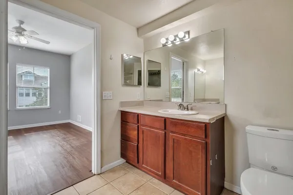 $185,000 | 2801 Chancellorsville Drive, Unit 137, Tallahassee, FL 32312