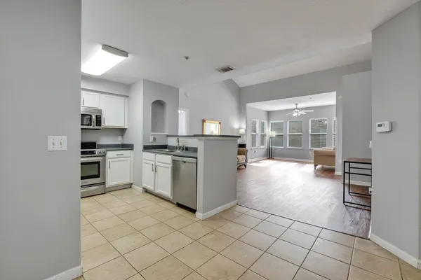 $185,000 | 2801 Chancellorsville Drive, Unit 137, Tallahassee, FL 32312