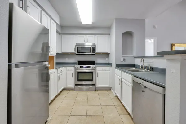 $185,000 | 2801 Chancellorsville Drive, Unit 137, Tallahassee, FL 32312