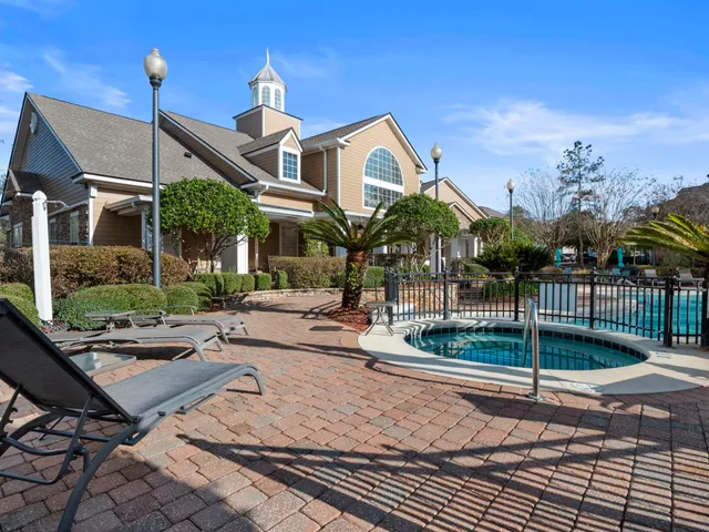 $185,000 | 2801 Chancellorsville Drive, Unit 137, Tallahassee, FL 32312