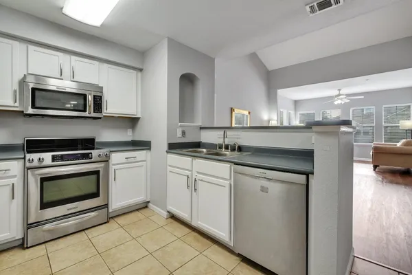 $185,000 | 2801 Chancellorsville Drive, Unit 137, Tallahassee, FL 32312