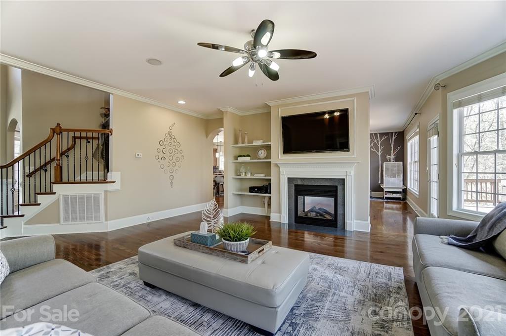 209 Ridge Reserve Drive Clover, SC 29710 - Photo 3 of 48 Gallery Image 3