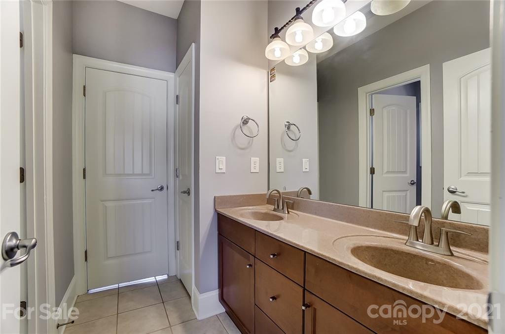 209 Ridge Reserve Drive Clover, SC 29710 - Photo 27 of 48 Gallery Image 27