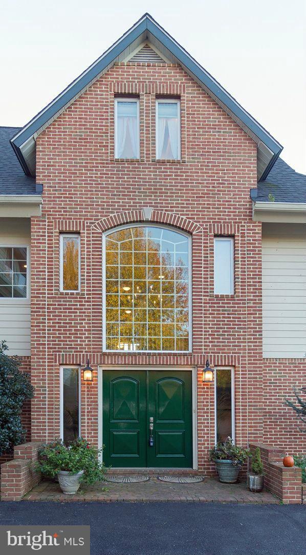 2223 Corbett Road Monkton, MD 21111 - Photo 3 of 30 a front view of a house