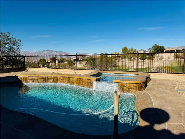 $2,500 | 2853 Esmerelda Drive, Bullhead City, AZ 86429