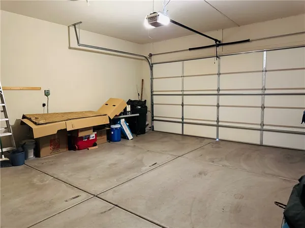 $2,500 | 2853 Esmerelda Drive, Bullhead City, AZ 86429