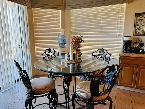 $2,500 | 2853 Esmerelda Drive, Bullhead City, AZ 86429