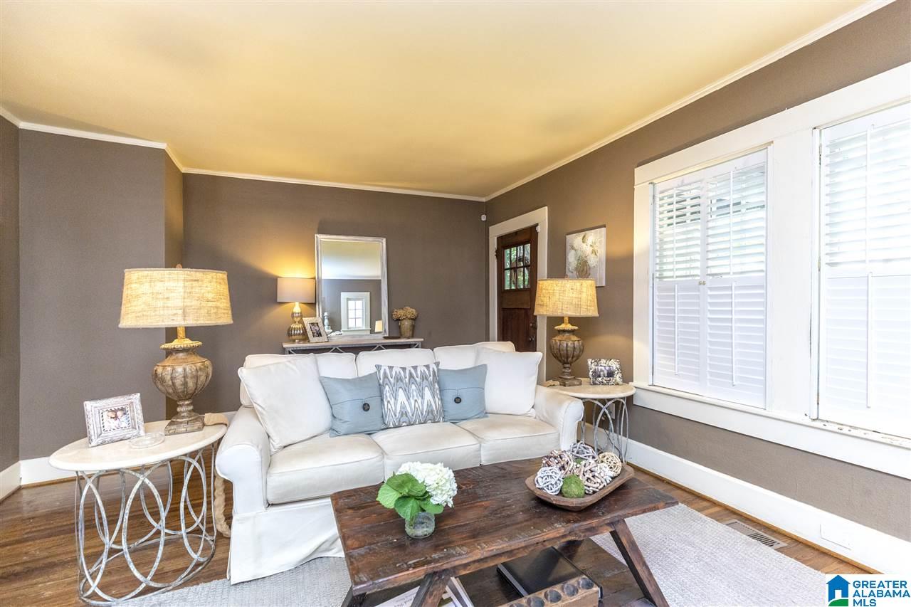 1005 Irving Road Birmingham, AL 35209 - Photo 7 of 44