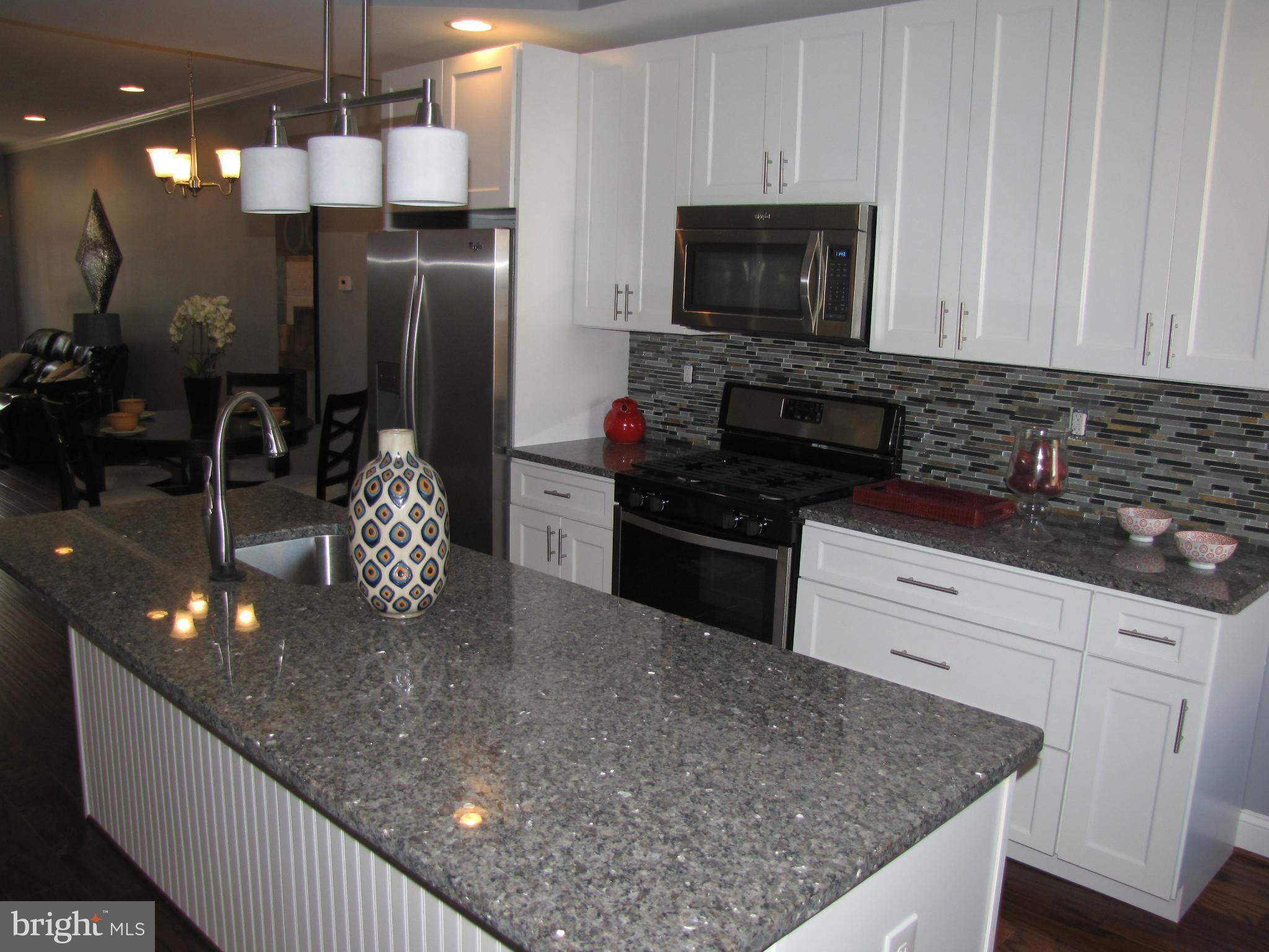 4006 Falls Road Baltimore, MD 21211 - Photo 1 of 23 Kitchen
