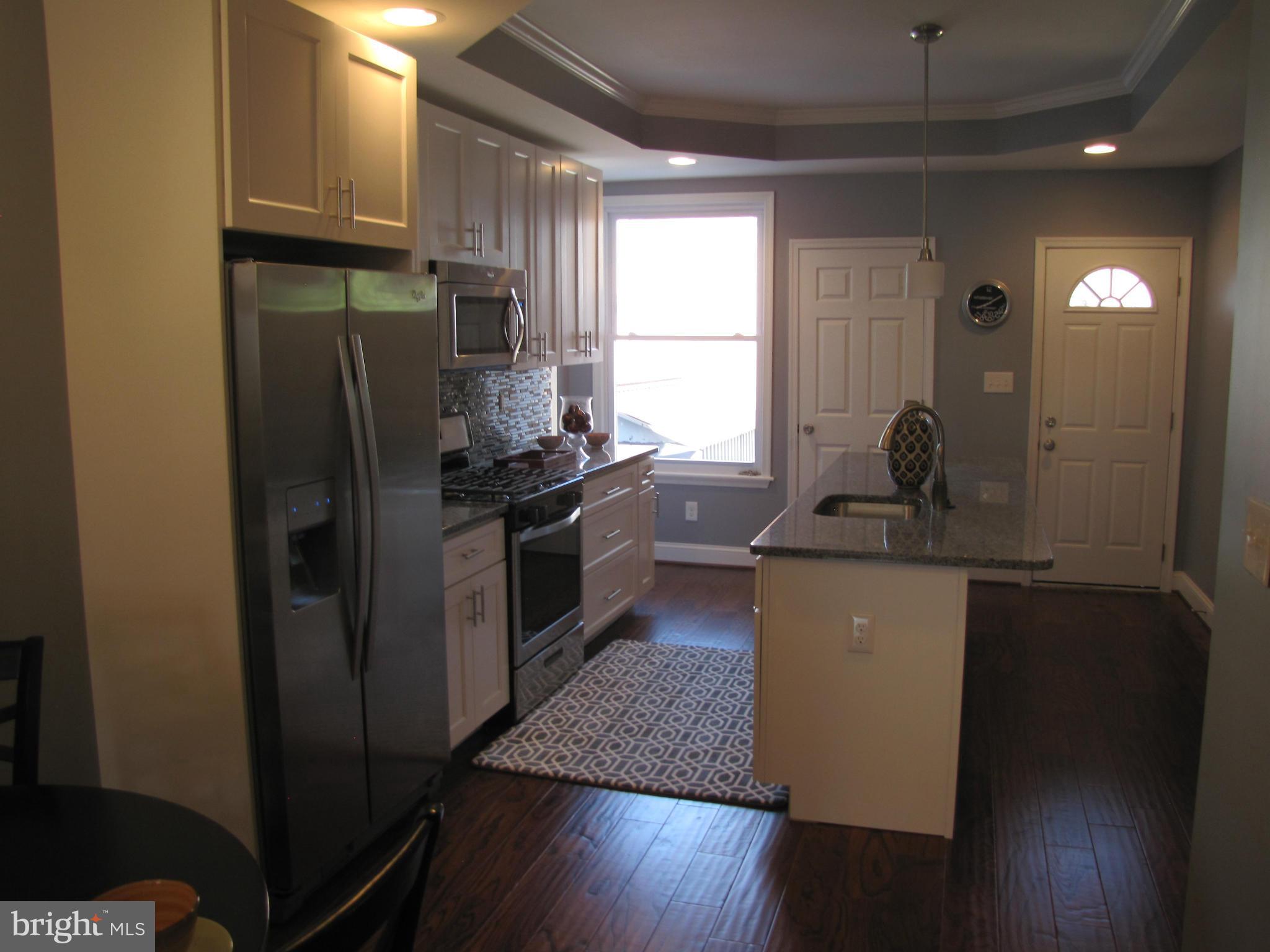4006 Falls Road Baltimore, MD 21211 - Photo 14 of 23 Kitchen
