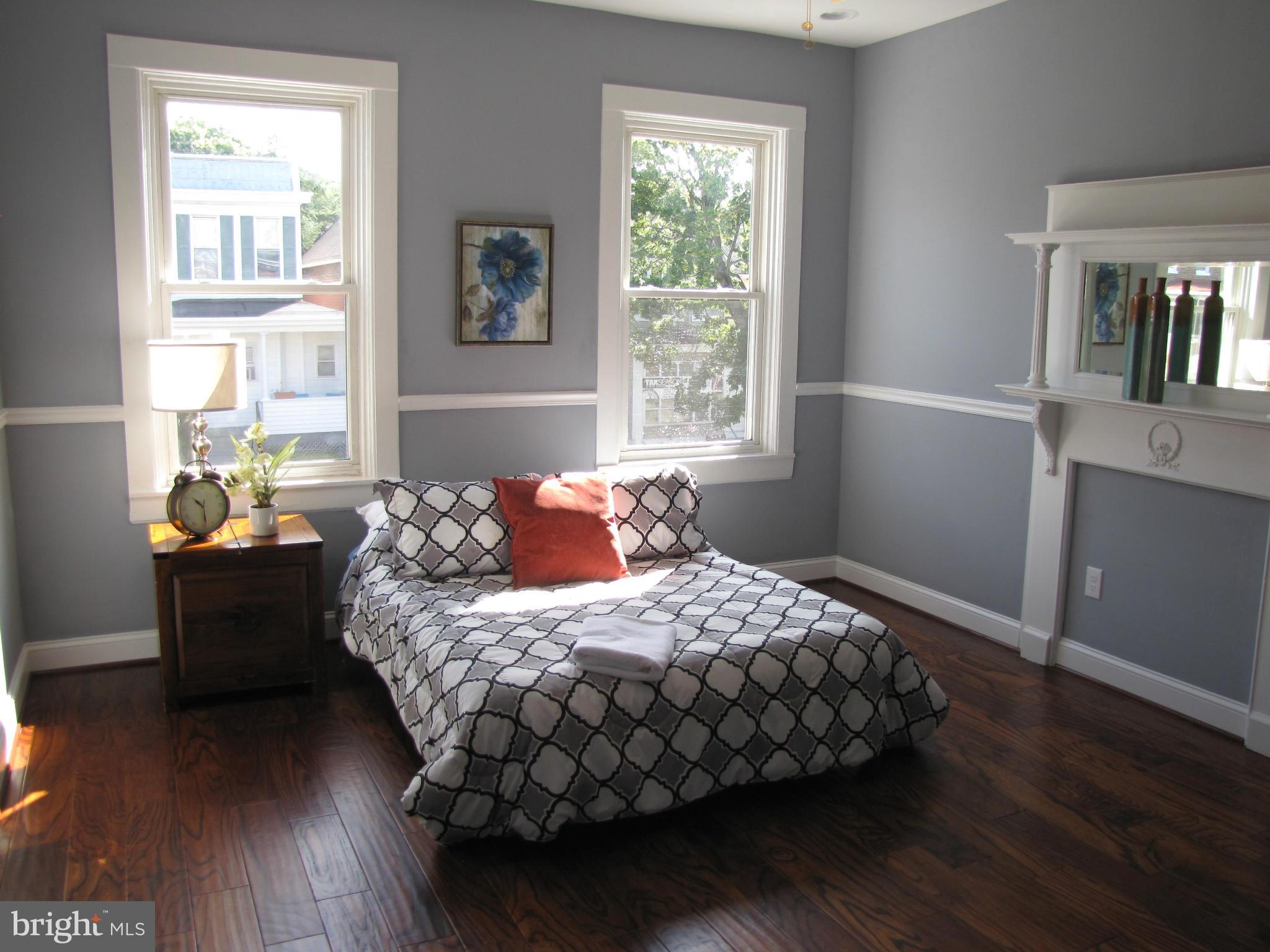 4006 Falls Road Baltimore, MD 21211 - Photo 4 of 23 Bedroom (Master)