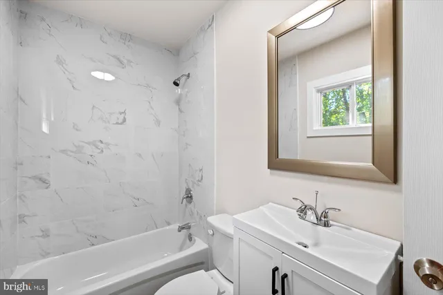 a view of a lake from a yard