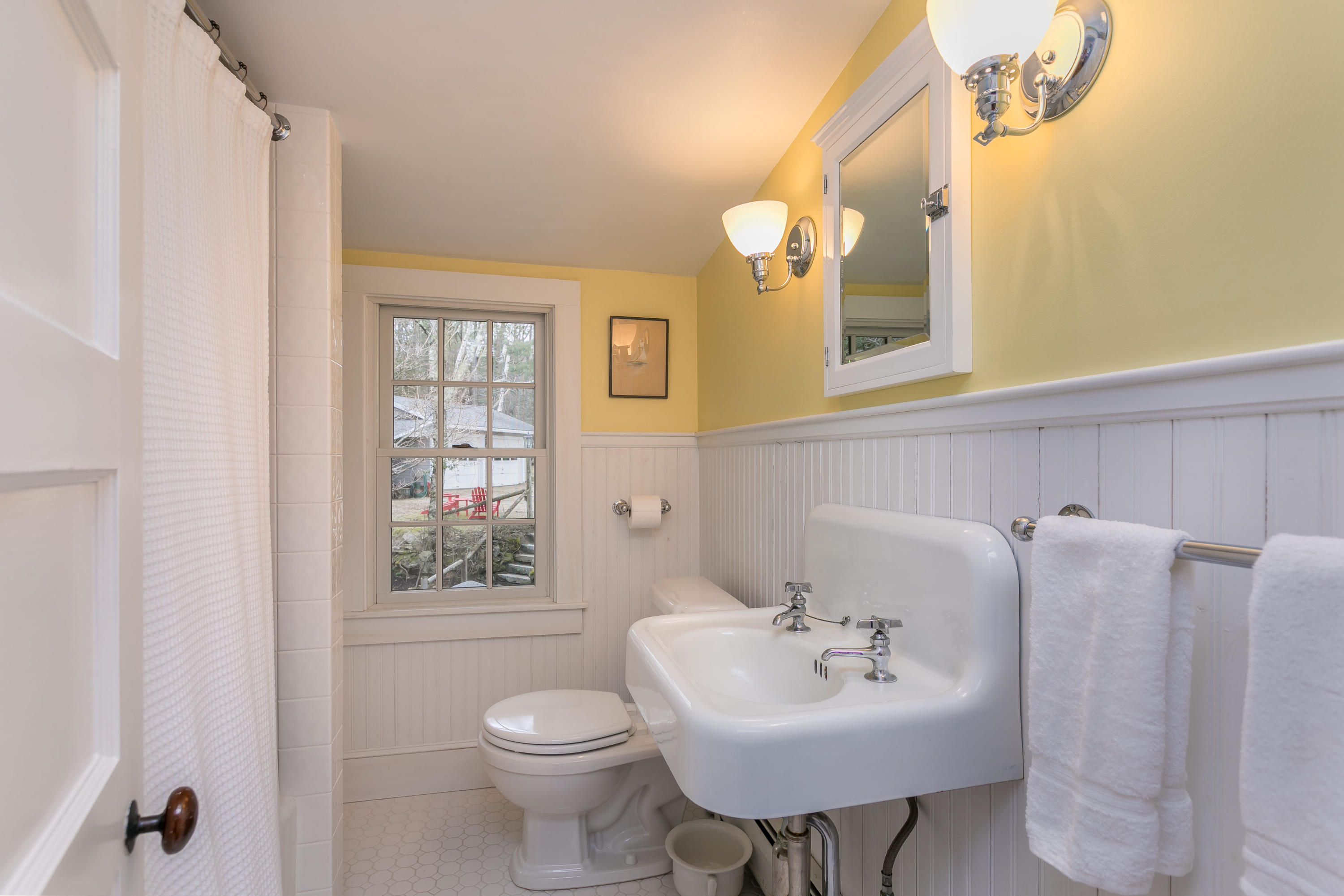 82 Ravine Drive Cumberland Foreside, ME 04110 - Photo 56 of 75 82 Ravine Dr Cumberland-print-058-52-Sec