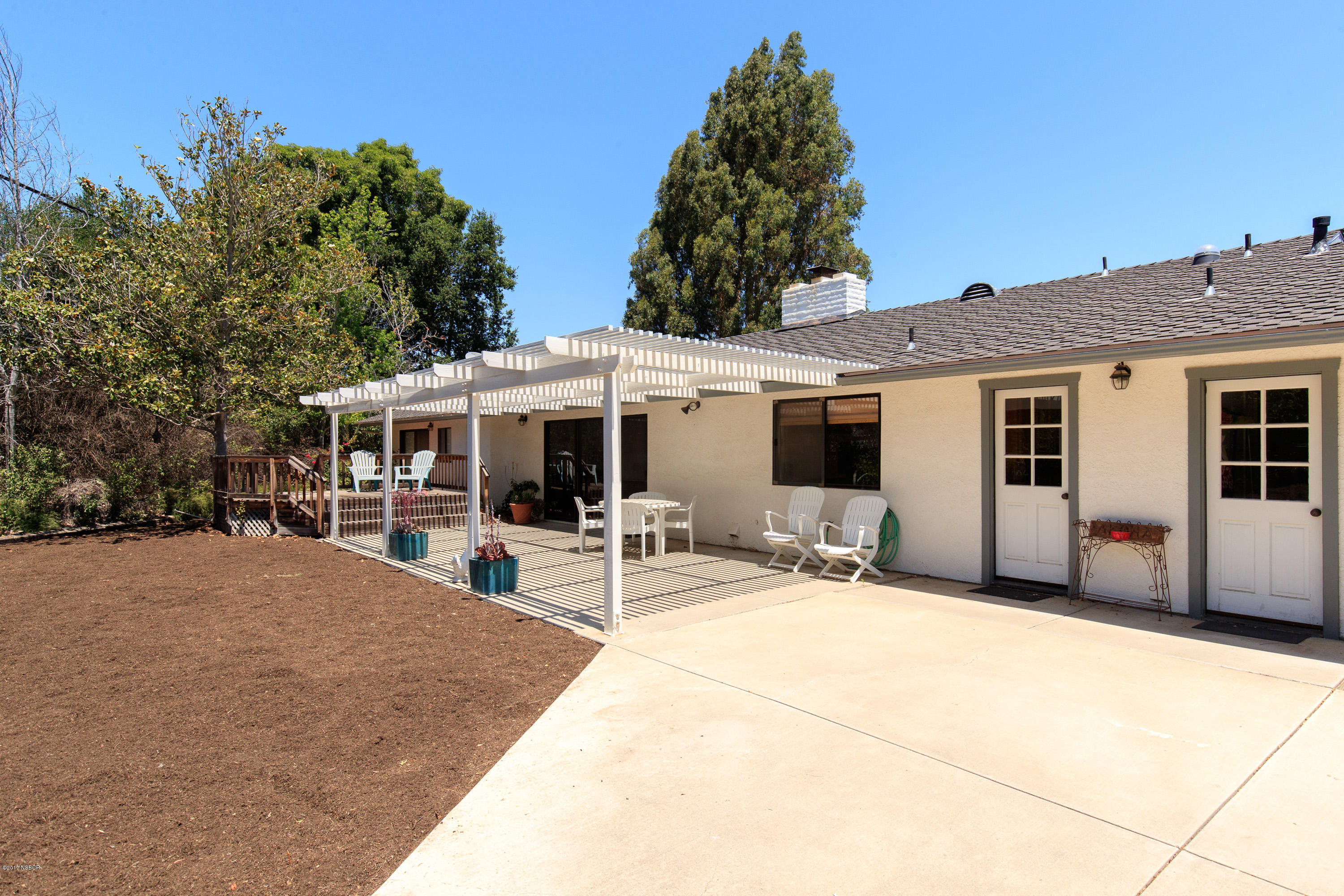 893 Alisal Road Solvang, CA 93463 - Photo 16 of 23 893 ALISAL WEB-16