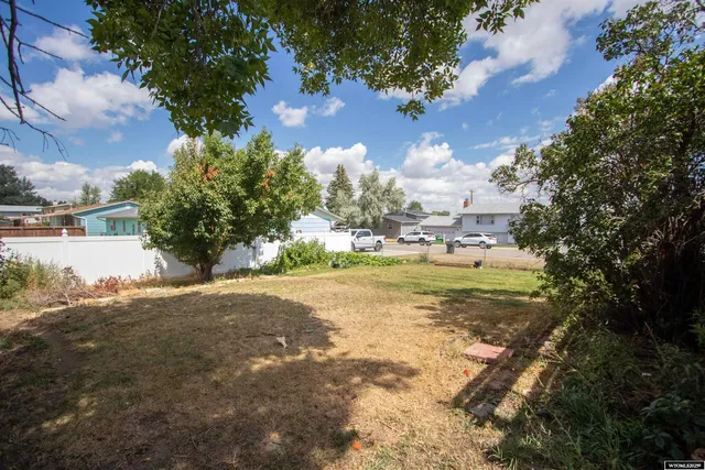 $319,999 | 36 Magnolia, Casper, WY 82604