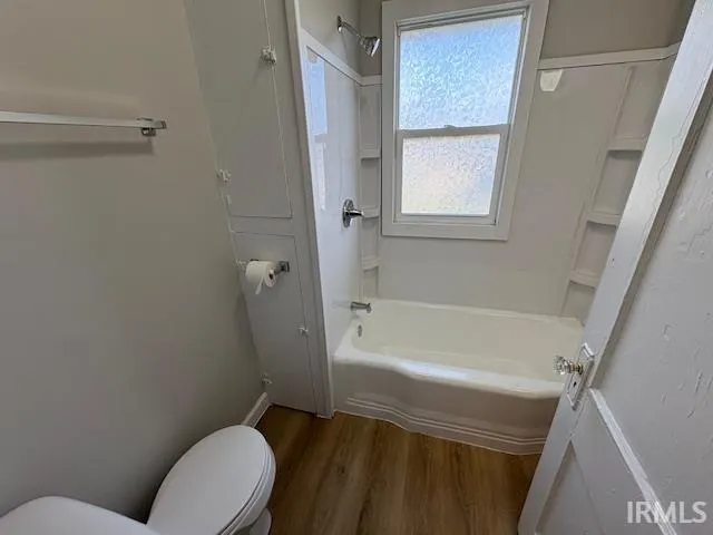 $1,100 | 304 North Hackley Street, Muncie, IN 47305