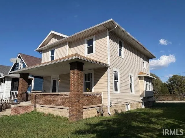 $1,100 | 304 North Hackley Street, Muncie, IN 47305