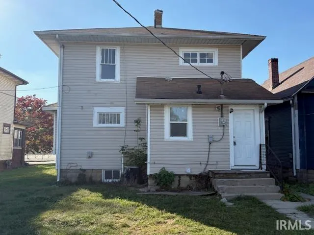 $1,100 | 304 North Hackley Street, Muncie, IN 47305