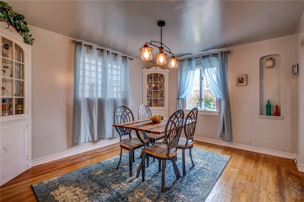 24 Leon Road Pittsburgh, PA 15220 - Photo 2 of 24 Dining Room with two original corner built-ins
