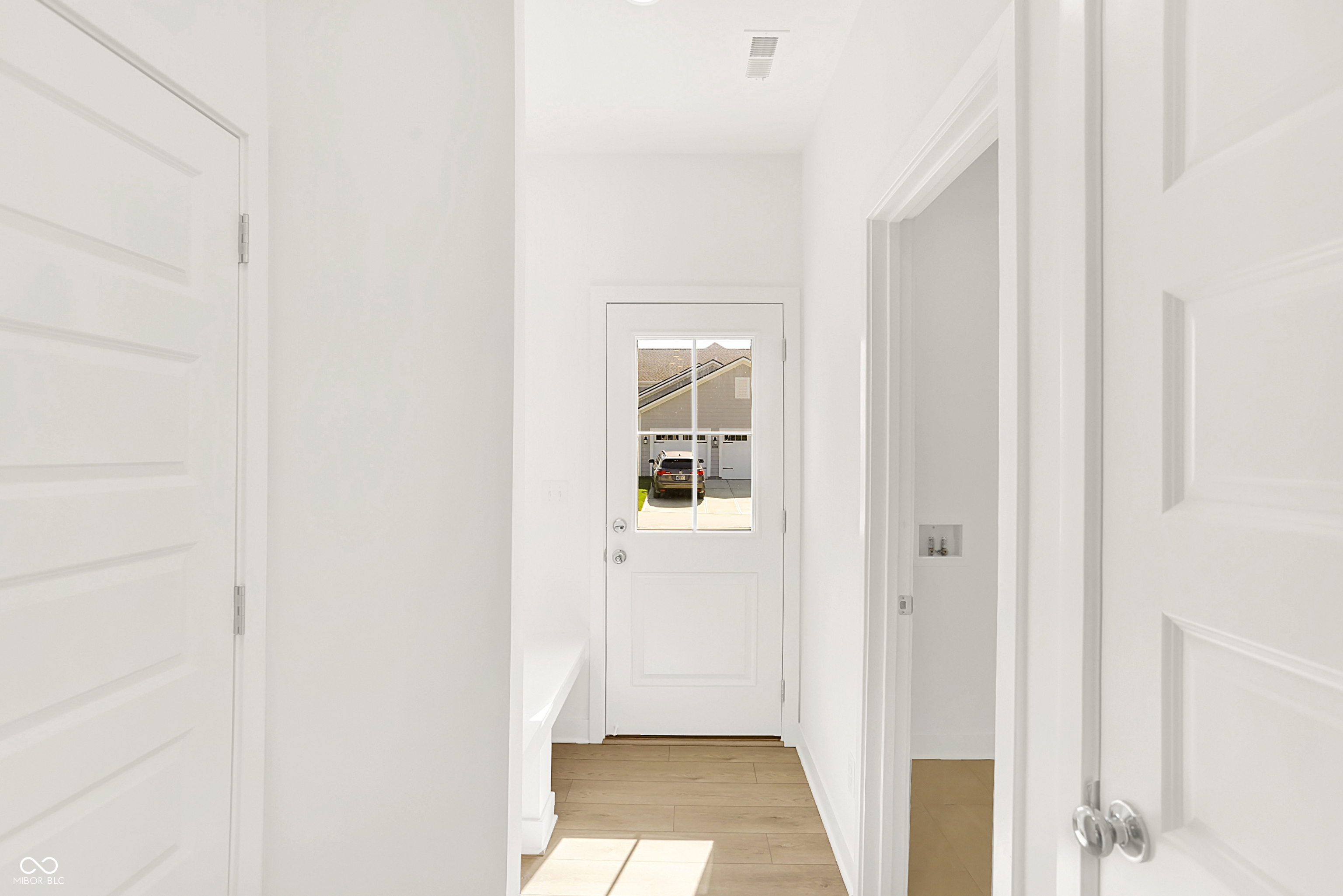 15363 Alperton Road Fishers, IN 46037 - Photo 19 of 33