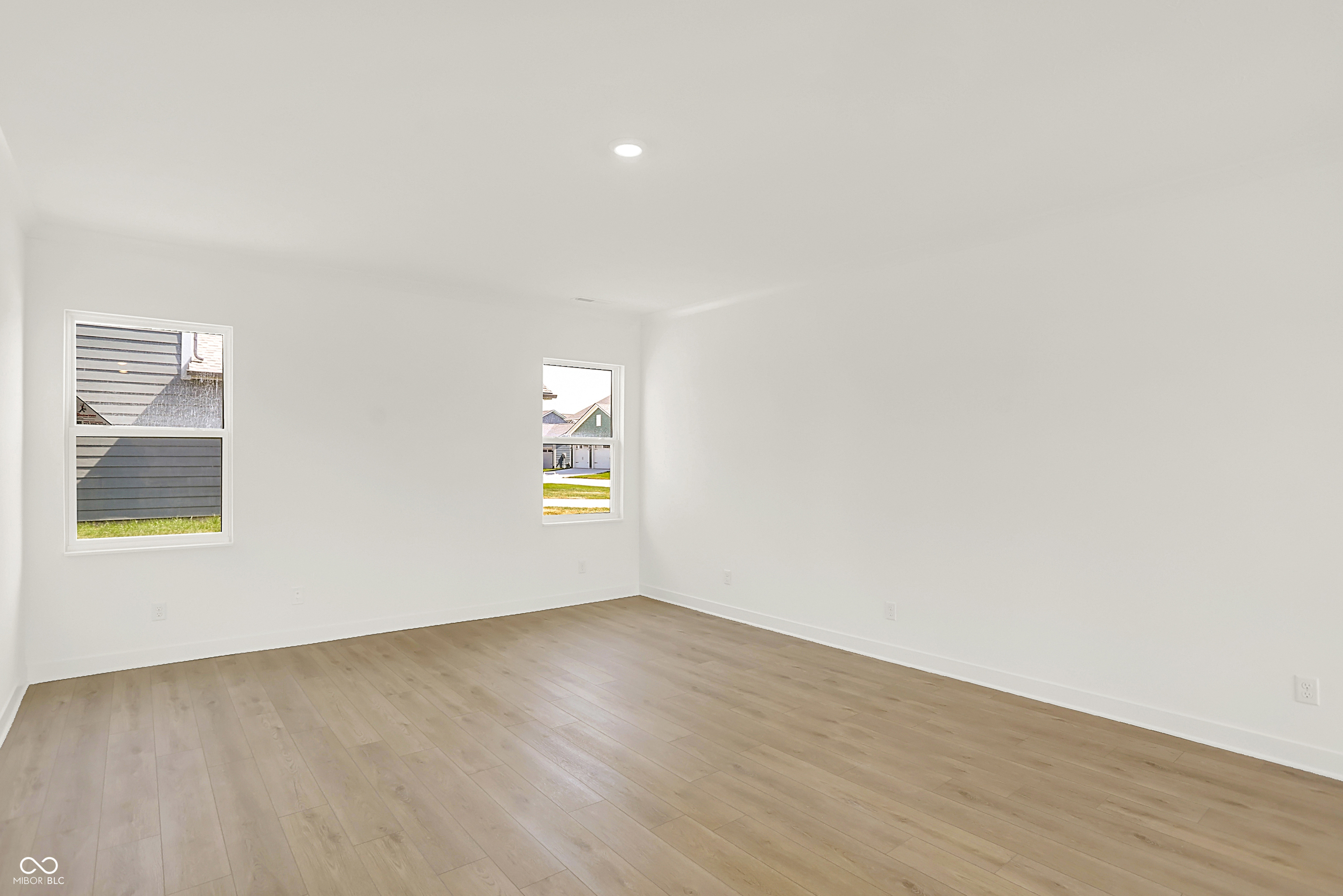 15363 Alperton Road Fishers, IN 46037 - Photo 7 of 33