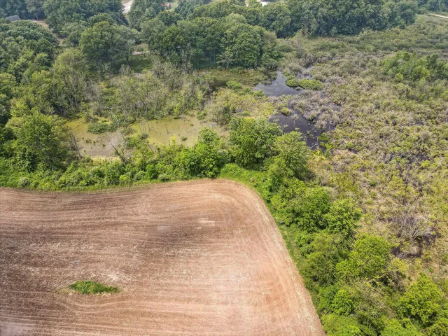 $400,000 | 9426 Kennedy Road, Unit 72AC, Munith, MI 49259