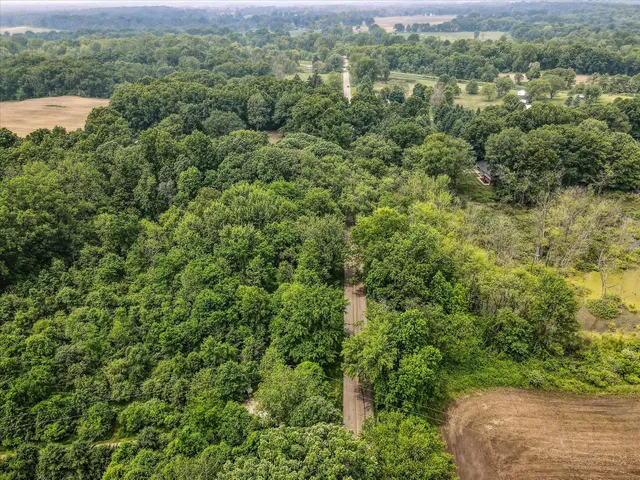 $400,000 | 9426 Kennedy Road, Unit 72AC, Munith, MI 49259