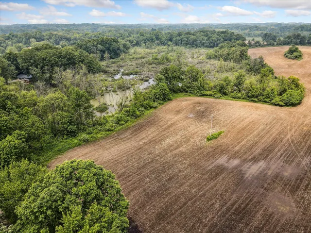 $400,000 | 9426 Kennedy Road, Unit 72AC, Munith, MI 49259