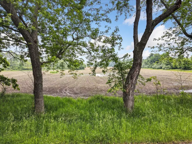 $400,000 | 9426 Kennedy Road, Unit 72AC, Munith, MI 49259