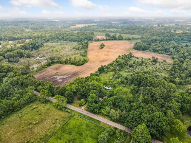 $400,000 | 9426 Kennedy Road, Unit 72AC, Munith, MI 49259