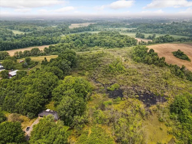 $400,000 | 9426 Kennedy Road, Unit 72AC, Munith, MI 49259