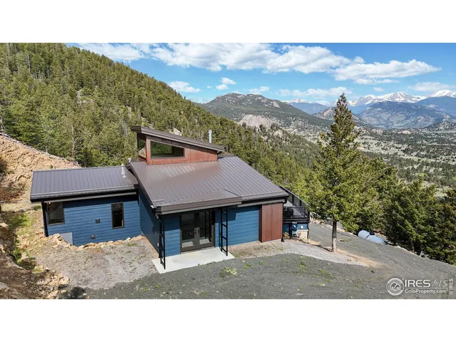 $1,800,000 | 1440 Hummingbird Drive, Estes Park, CO 80517