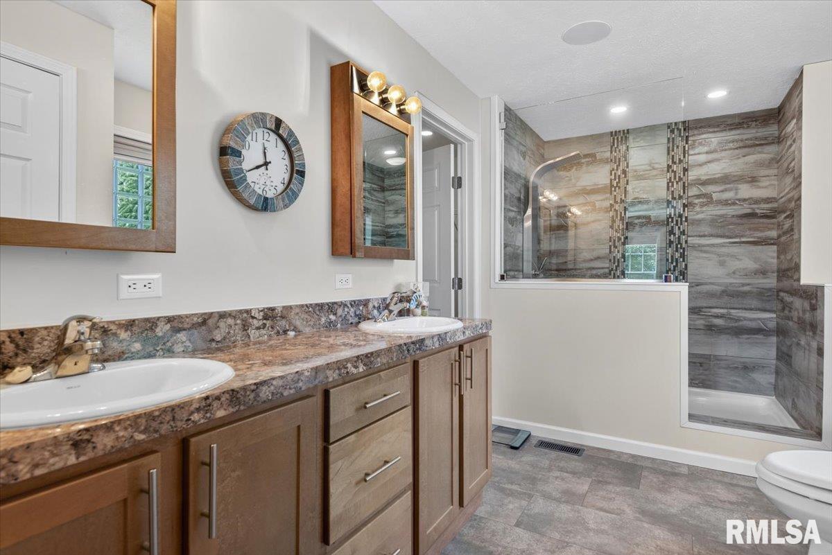 2800 Vía Rosso, Unit 631 Springfield, IL 62703 - Photo 22 of 39
