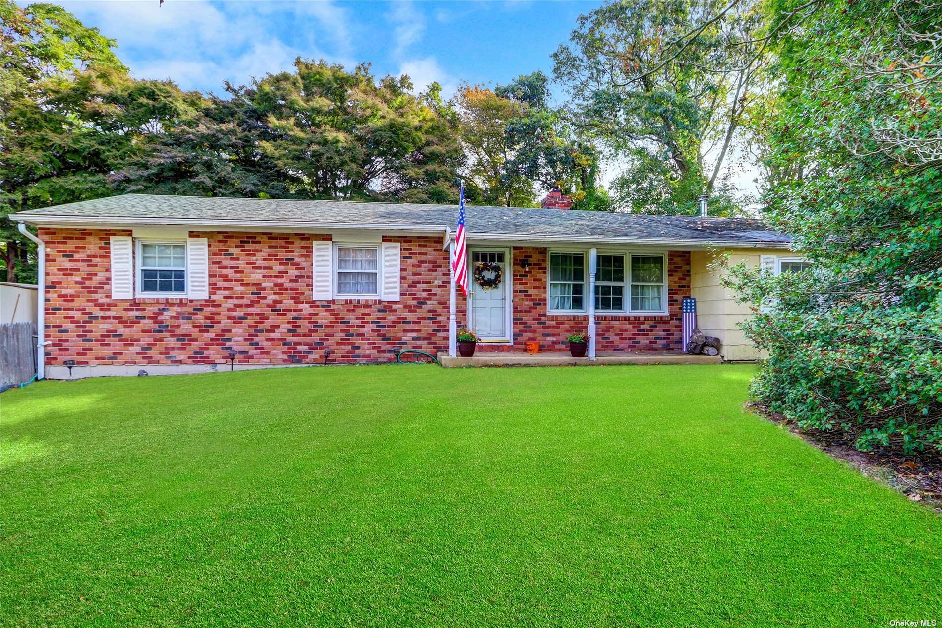108 S Road Wading River, NY 11792 - Photo 1 of 1 Gallery Image 1