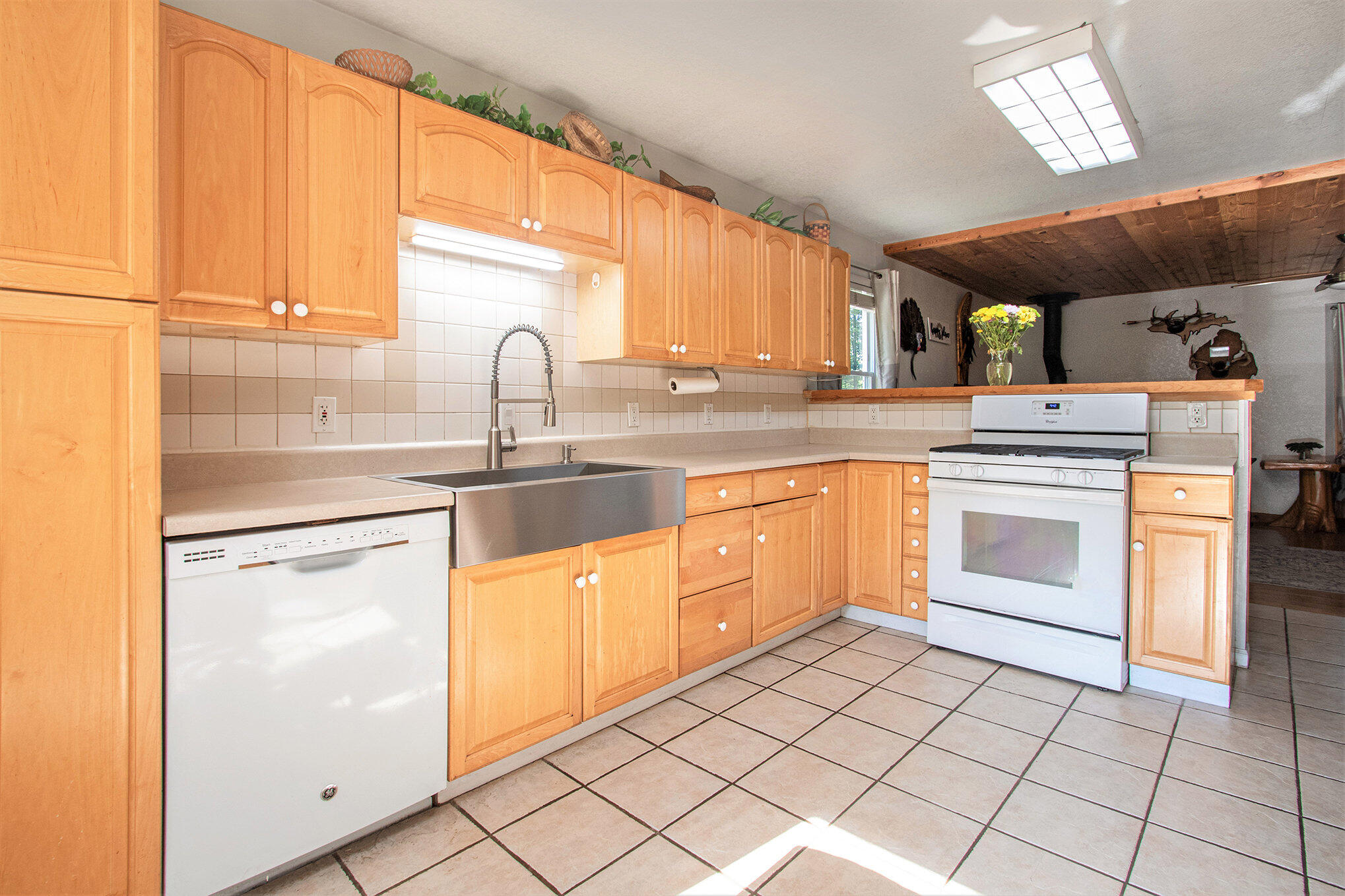 3532 Putnam Road Muskegon, MI 49445 - Photo 7 of 30 hidden-019_s22a7939