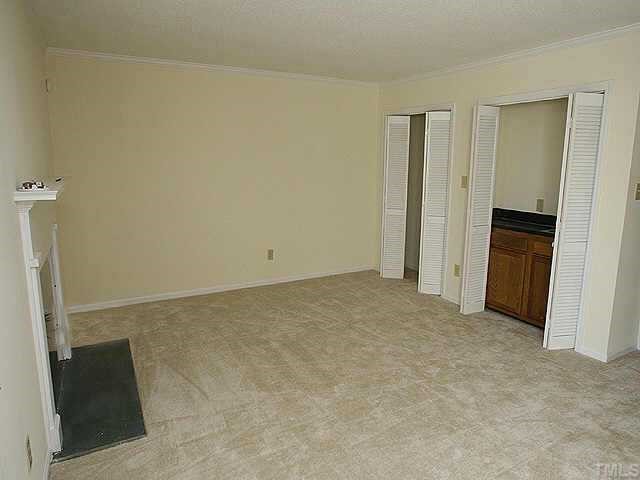 110 Wythe Circle Raleigh, NC 27615 - Photo 6 of 10 Gallery Image 6