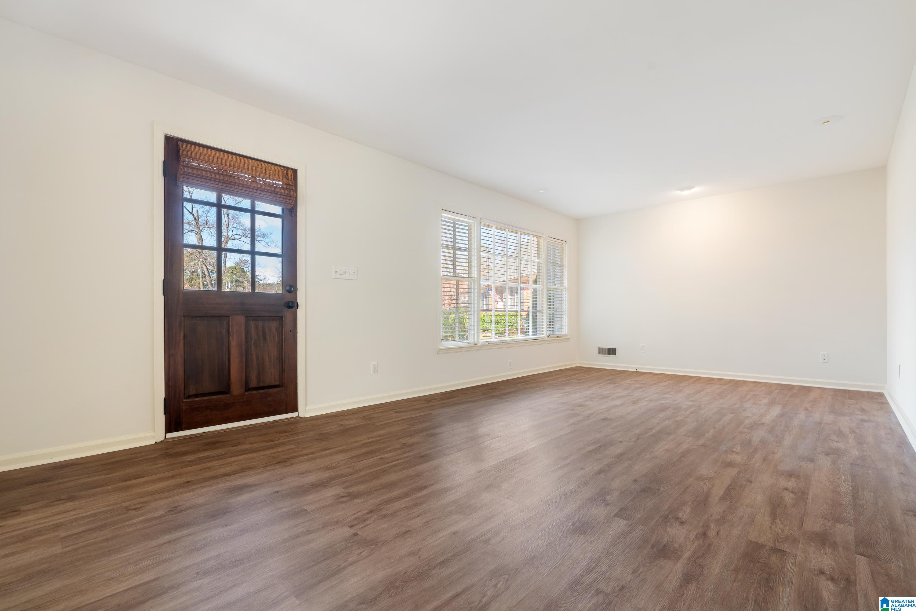 4409 MountainDale Road Birmingham, AL 35213 - Photo 6 of 34