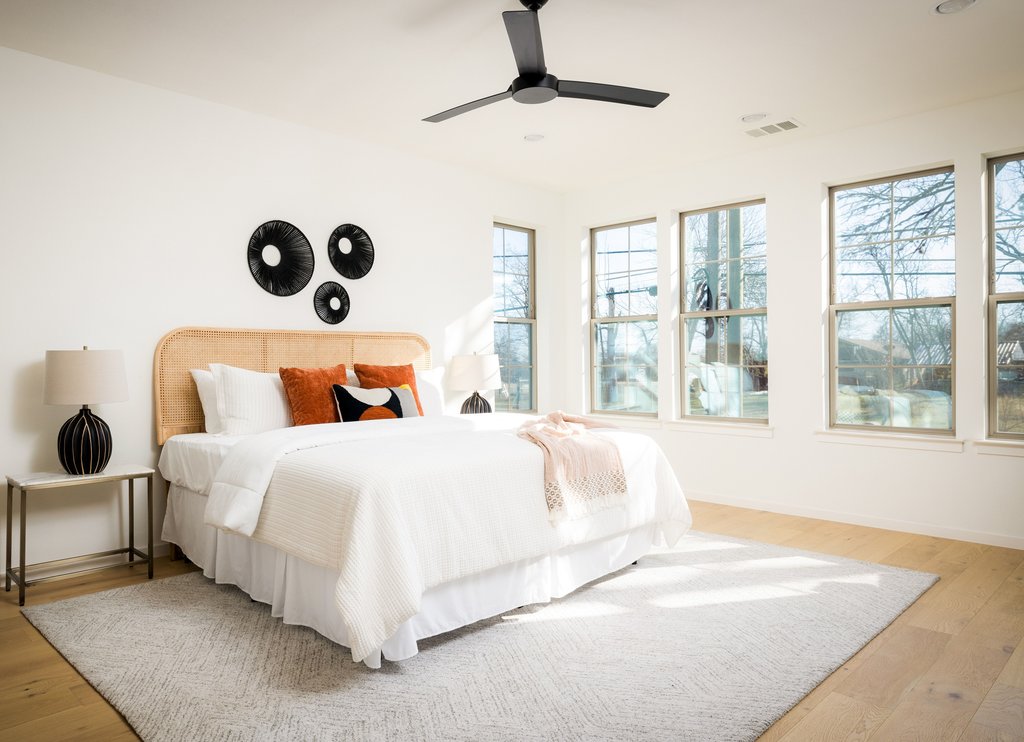 3500 Pecan Springs Road, Unit 9 Austin, TX 78723 - Photo 15 of 40 Primary Bedroom is very spacious and has plenty of room for a living area + King size bed.