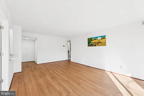 $189,000 | 1836 Metzerott Road, Unit T3, Hyattsville, MD 20783