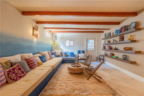 $18,000 | 3259 Malcolm Avenue, Los Angeles, CA 90034