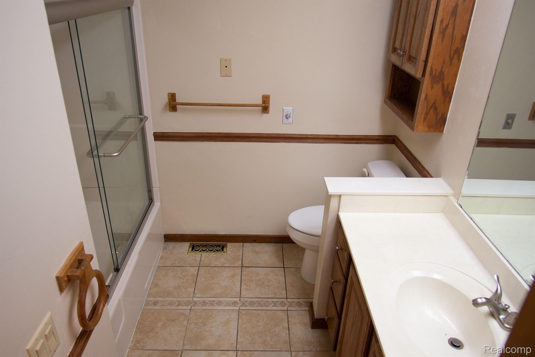 1371 Rutledge Drive Temperance, MI 48182 - Photo 42 of 58 Gallery Image 42