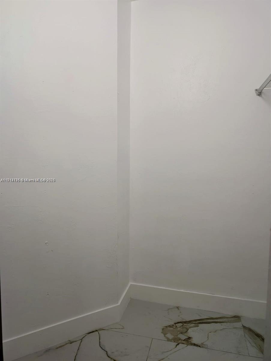 700 Southwest 113th Avenue Pembroke Pines, FL 33025 - Photo 24 of 27