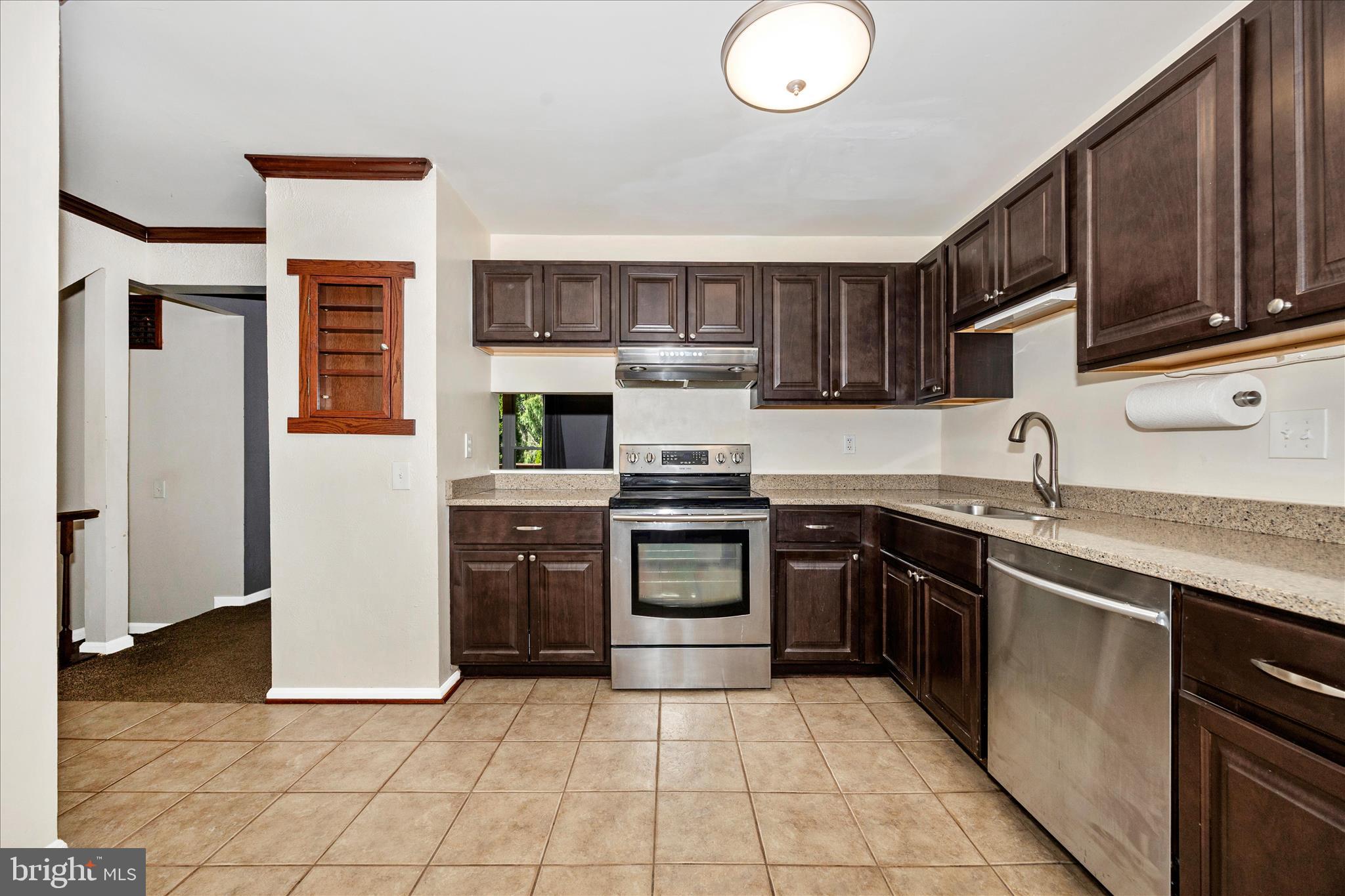 1667 Colonial Way Frederick, MD 21702 - Photo 12 of 36 OLIA7376