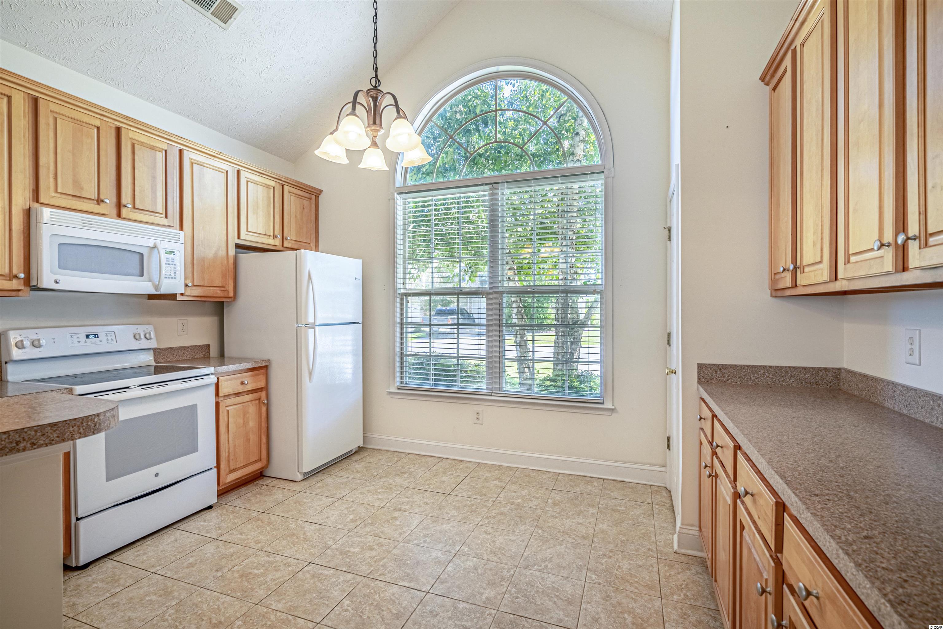 153 Foxpath Loop, Unit 4 Myrtle Beach, SC 29588 - Photo 6 of 38 Gallery Image 6